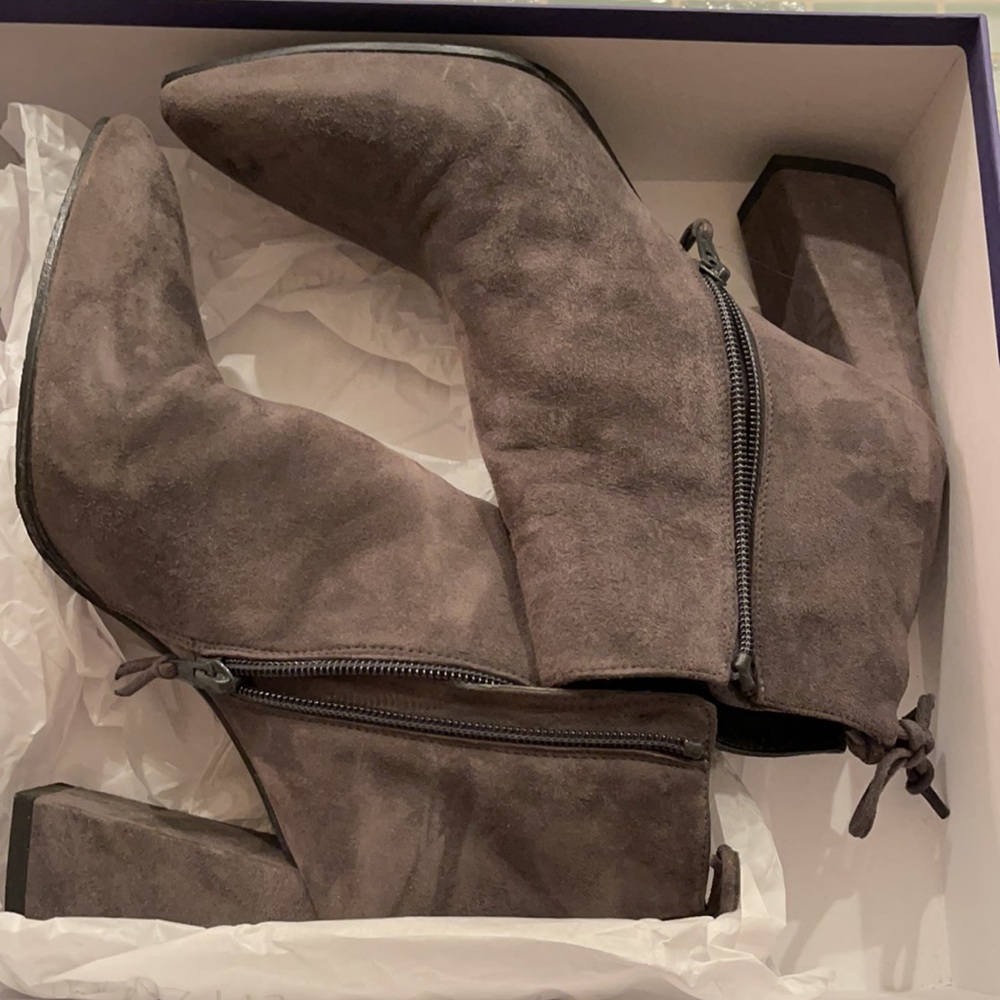 Stuart Weizmann Suede Ankle Boots - Slate Size 8 - image 5